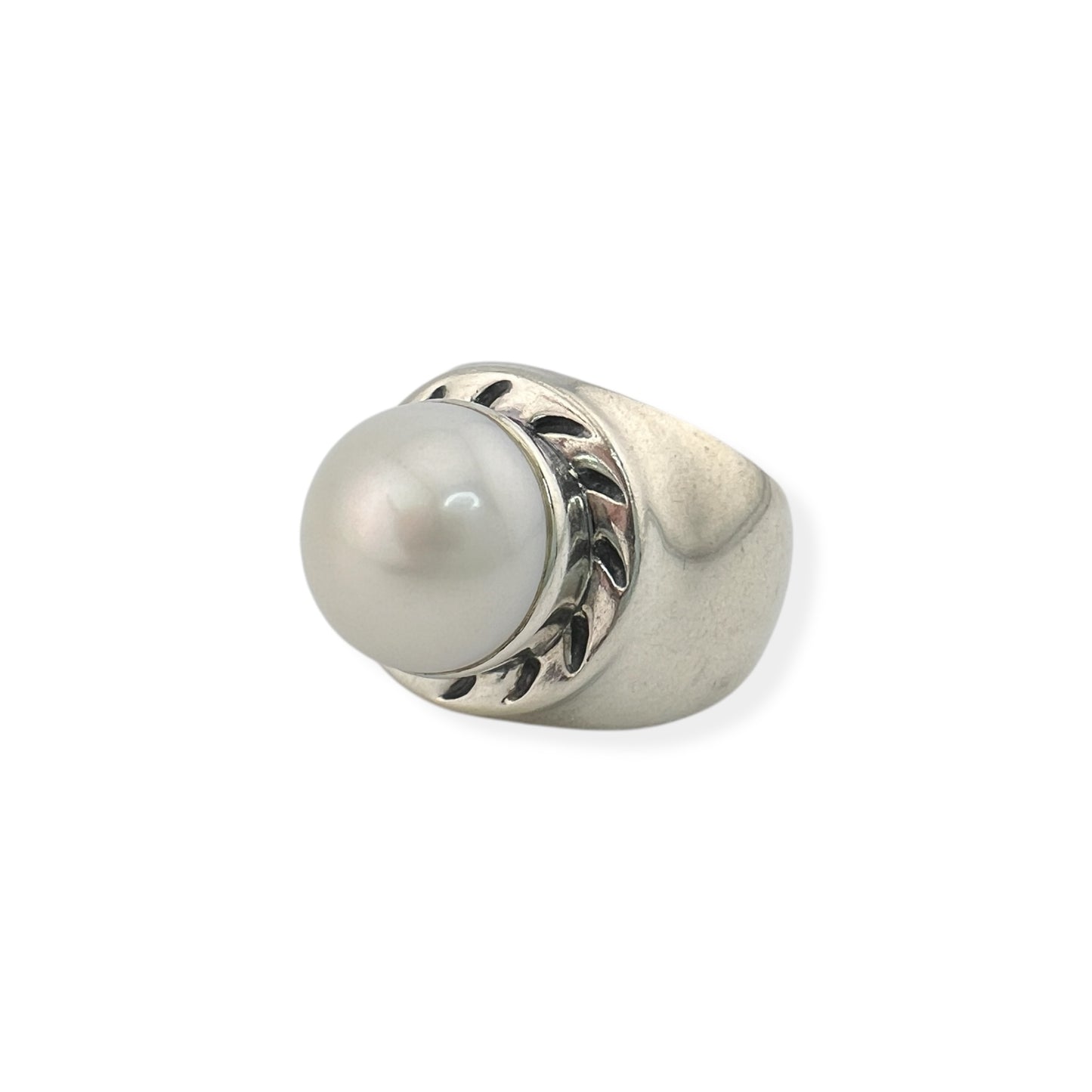 Vintage Mabe Pearl Ring