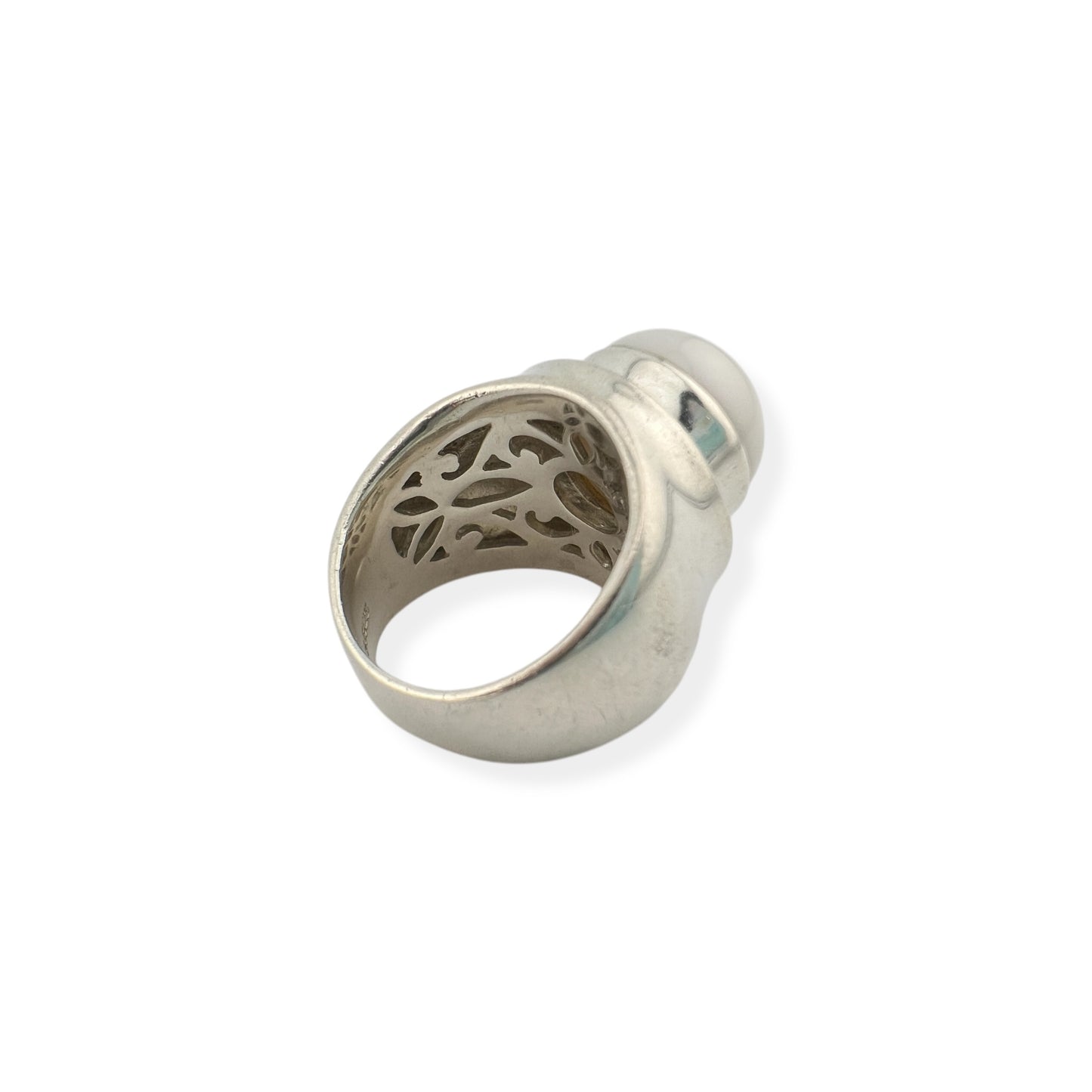 Vintage Mabe Pearl Ring