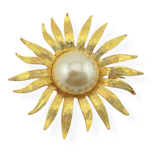 Vintage Gold Flower Brooch by Designer Premier Designs